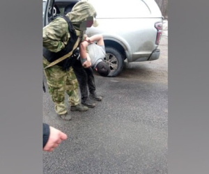 Nga công bố 'dấu vết Ukraine' trong vụ khủng bố đẫm máu, Kiev phản ứng: 10 vạn quân Nga sẵn sàng trả đũa?
