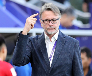 HLV Troussier có quyết định cứng rắn, quyết đánh bại ĐT Indonesia