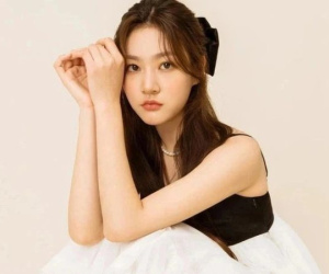 Người quen tiết lộ tình trạng đáng lo ngại của Kim Sae Ron: 'Cô ấy gặp bất ổn tâm lý, có chuyện không thể nói ra'