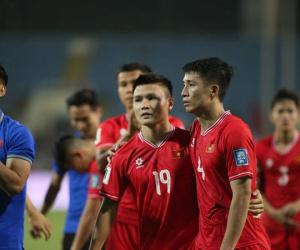 Bùi Tiến Dũng có chia sẻ đầu tiên sau trận thua đau trước Indonesia, làm điều đặc biệt này cho Quang Hải