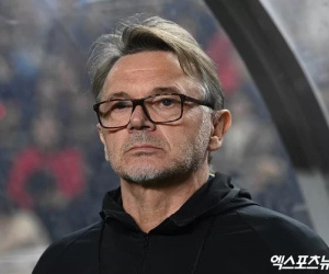'HLV Troussier không vượt được cái bóng thầy Park, sớm mất việc'