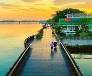 Cầu gỗ là biểu tượng bạc tỷ của một thành phố ở Việt Nam: 'Dát' 7 tấn đồng, diện tích hơn 2.400m2