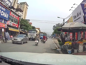 Ngã ngay dưới bánh xe bồn chỉ vì vội vã bóp phanh trước