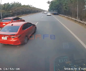 2 ô tô rượt đuổi nhau như phim hành động trên đại lộ Thăng Long, công an vào cuộc