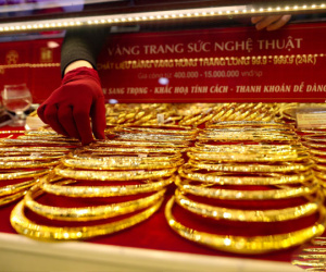 Bỏ độc quyền vàng miếng SJC, cần lập sàn mua bán tín chỉ vàng
