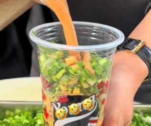 Trà sữa hành lá bất ngờ được mở bán, sự thật thế nào khiến nhiều người nghi ngờ?