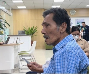 Bị hủy show và không còn chỗ ở, diễn viên Thương Tín phải dọn đồ về quê