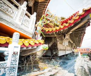Hình ảnh hiện tại đáng kinh ngạc về ngôi đền 'biểu tượng' sau một trong những trận động đất kinh hoàng nhất tại Đài Loan