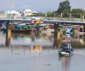 Gia đình bất ngờ khi hay tin con trai xin khai thác 'kho báu 3 tấn vàng'