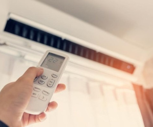 1 thói quen sử dụng điều hòa tưởng tiết kiệm hóa ra lại khiến tiền điện tăng chóng mặt: Vừa tốn tiền, vừa hại máy
