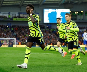 Vùi dập chủ nhà Brighton, Arsenal trở lại đỉnh bảng Ngoại hạng Anh