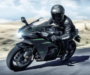5 mẫu mô tô nhanh nhất của Kawasaki