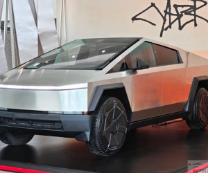 Cận cảnh Tesla Cybertruck 2024 tại Thái Lan, có về Việt Nam?