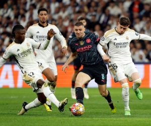 Real Madrid hòa nghẹt thở Man City trong trận đấu 6 bàn thắng