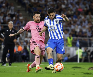 Inter Miami của Messi bị loại khỏi CONCACAF Club, fan hô vang tên Ronaldo