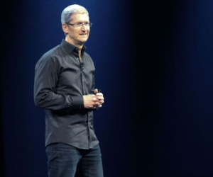 Giàu có và quyền lực, nhưng Tim Cook ăn mặc rất tối giản