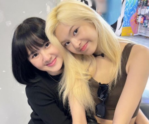 Mẹ của 'tiểu Lisa' gây bão mạng với visual siêu trẻ ở tuổi U45, style ngoài đời cũng hack tuổi không kém