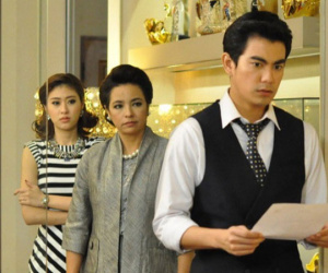 Nghe con dâu đòi ly hôn, mẹ chồng giải quyết mâu thuẫn giữa hai vợ chồng chỉ trong 3 giây