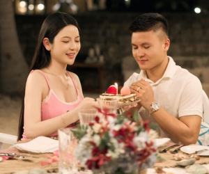 Báo Trung Quốc trầm trồ với Quang Hải: 'Cưới vợ xinh đẹp, mua xe sang, cuộc sống viên mãn'