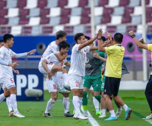 Ngoài tấm vé từ kết, HLV Hoàng Anh Tuấn còn tặng 'món quà quý' vô giá cho U23 Việt Nam
