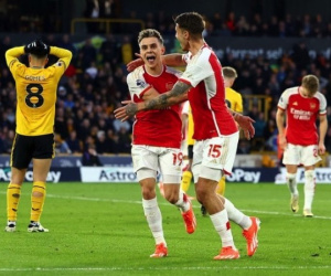 Vượt qua nỗi buồn, Arsenal hồi sinh tại giải Ngoại hạng Anh