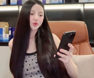 Mẹ bầu Chu Thanh Huyền bị hội 'mẹ chồng online' soi: 'Chảnh', liên tục làm việc ít nghỉ ngơi dưỡng thai, đáp trả ra sao?