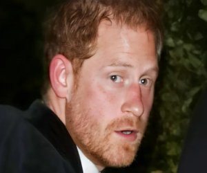 Quyết định mang tính tự hủy của Harry