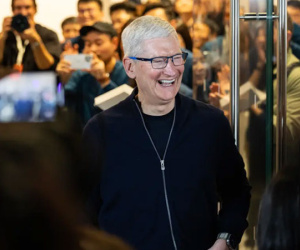 Rời Việt Nam chưa bao lâu, CEO Tim Cook đã nhận 'tin dữ' từ Trung Quốc: Chuyến này xôi hỏng bỏng không?
