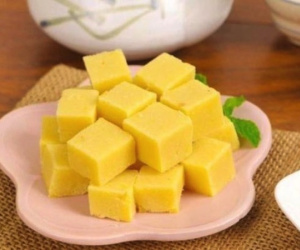 Lý do bánh đậu xanh đứng đầu danh sách là 'món tệ nhất Việt Nam'