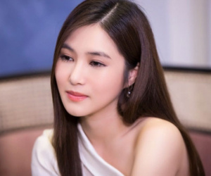 Hương Tràm phải vay nợ trước khi qua Mỹ