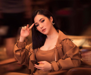 Hương Tràm nói về quan điểm muốn 'giấu con' trước mạng xã hội