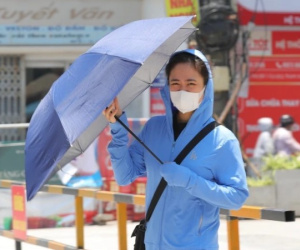Nắng nóng kéo dài trong nhiều ngày tới, nhiệt độ có nơi trên 39 độ C