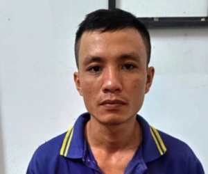 Nghịch tử bị bắt vì đe dọa giết cả nhà 8 người