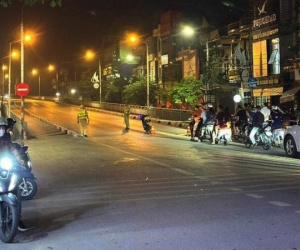Bị bắt vì tàng trữ ma túy, nghi phạm trốn khỏi xe cảnh sát, nhảy xuống sông tử vong