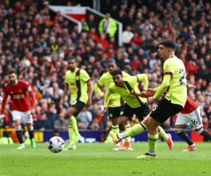 Man Utd gây thất vọng, chính thức mất vé dự Champions League