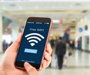 Mất dữ liệu điện thoại vì cố dùng Wi-Fi 'chùa' khi đi nghỉ lễ