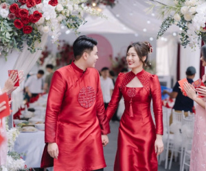Hoa khôi bóng chuyền Việt Hương bất ngờ tung ảnh ăn hỏi khiến dân tình ngỡ ngàng, danh tính nửa kia gây chú ý