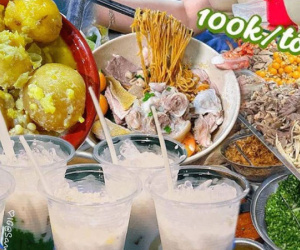 Tranh thủ tối mát rủ nhau đánh chén hết những món vỉa hè độc đáo tại Sài Gòn, tuy phải xếp hàng chờ nhưng ăn vào là thấy xứng đáng