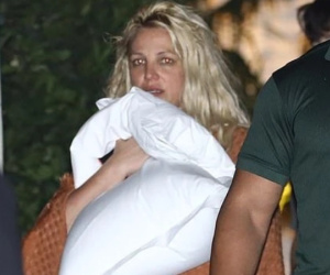 Britney Spears nhếch nhác rời khỏi khách sạn, chuyện gì đã xảy ra?