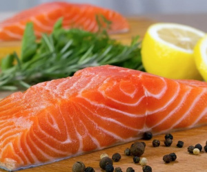 Sĩ tử nên ăn gì để tăng cường trí nhớ mùa thi?