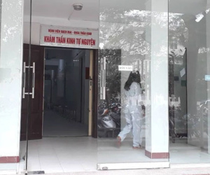 Bác sĩ ở Hà Nội chia sẻ câu chuyện đau lòng: Vợ phát bệnh sau một lần chồng bí mật đi chơi cùng cô bạn cũ