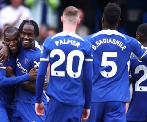 Chelsea thắng 5-0 cán mốc như Man City - Arsenal, Jackson sánh vai Drogba