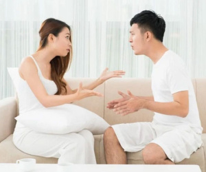 Hối hận nhận ra sai lầm khi quyết ly hôn vợ bằng tuổi để cưới người trẻ đẹp