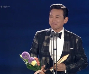 Ngôi sao cư xử tệ nhất showbiz lập thành tích khủng ở Baeksang 2024, nhan sắc có hạn vẫn mê hoặc 100 triệu khán giả
