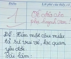 Đề văn yêu cầu miêu tả sự lạc quan, cậu bé 'ngoáy' vài chữ, cô giáo đọc xong chỉ biết câm nín