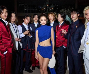 Met Gala bị mỉa mai là lễ hội bó chân