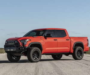 Toyota Tundra TRD Pro off-road 'đỉnh' hơn nhờ Hennessey