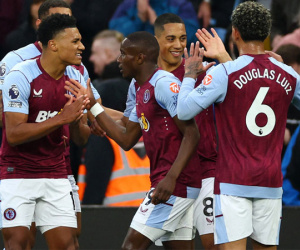 Aston Villa hòa Liverpool 3-3 sau màn rượt đuổi kịch tính