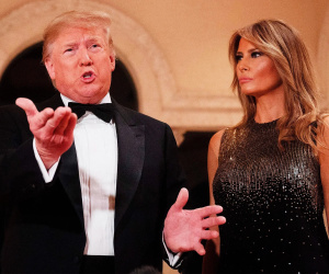 Cựu trợ lý tiết lộ ông Trump sẵn sàng tìm người thay thế bà Melania nếu ly dị