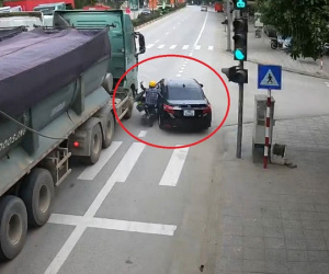 Thầy giáo trường nghề phóng nhanh vượt ẩu, đẩy xe máy va chạm với xe tải